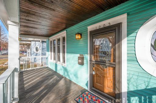 1005 Mclean Avenue, Saint Paul, MN 55106