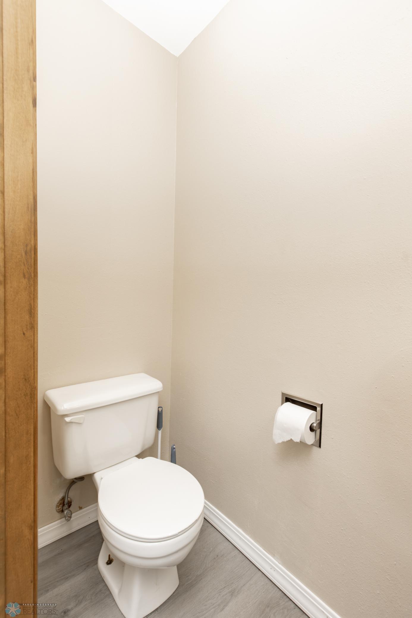 Main Floor 1/2 Bath