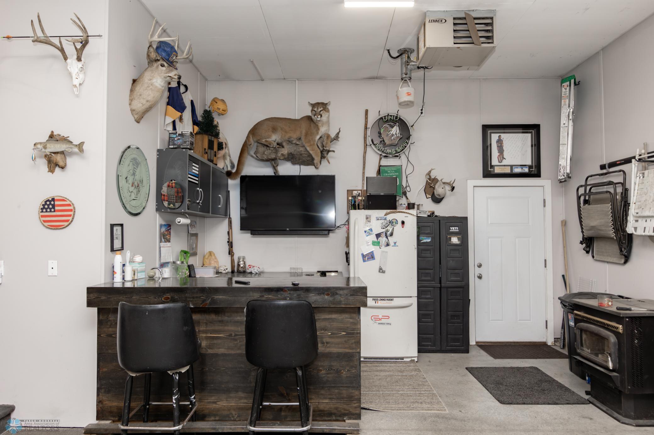 Garage Bar!