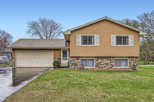 12923 Taylor Street NE, Blaine, MN 55434