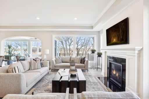 6109 Shoreview Pointe, Victoria, MN 55318