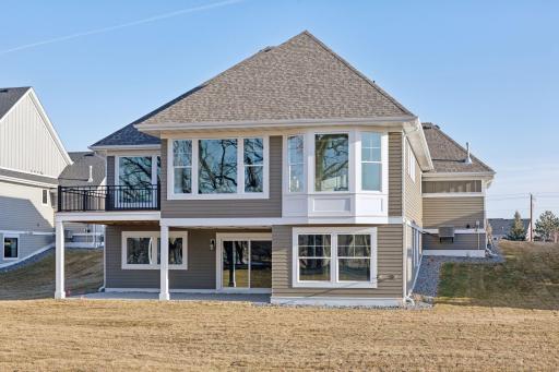6109 Shoreview Pointe, Victoria, MN 55318