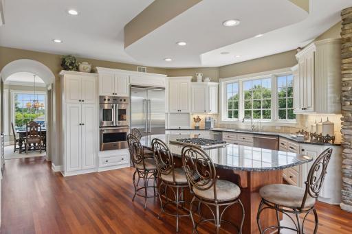 5606 94th Avenue N, Loretto, MN 55357