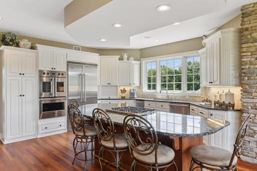 5606 94th Avenue N, Loretto, MN 55357