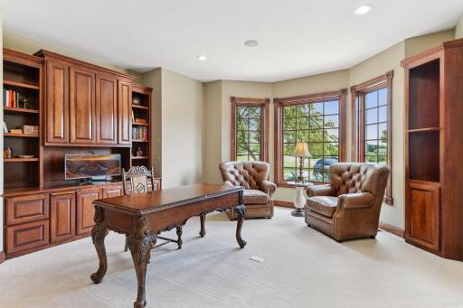 5606 94th Avenue N, Loretto, MN 55357