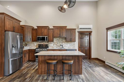 5606 94th Avenue N, Loretto, MN 55357
