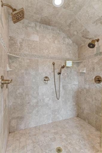 5606 94th Avenue N, Loretto, MN 55357