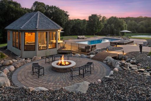 5606 94th Avenue N, Loretto, MN 55357