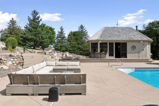 5606 94th Avenue N, Loretto, MN 55357