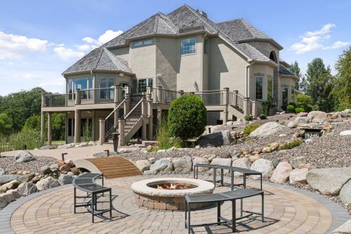 5606 94th Avenue N, Loretto, MN 55357