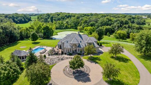 5606 94th Avenue N, Loretto, MN 55357