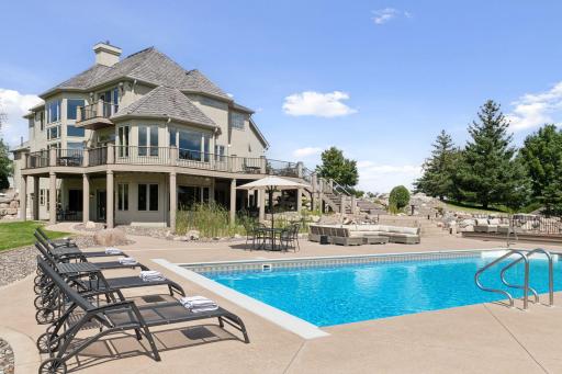 5606 94th Avenue N, Loretto, MN 55357