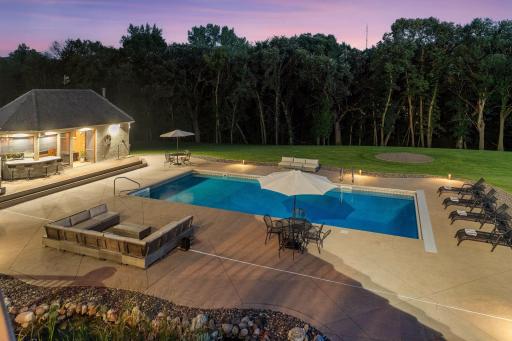 5606 94th Avenue N, Loretto, MN 55357