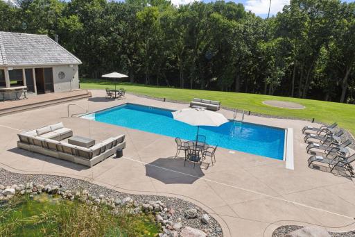 5606 94th Avenue N, Loretto, MN 55357