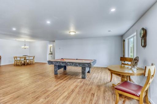 21768 Floyd Lake Dr, Detroit Lakes, MN 56501