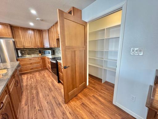 21768 Floyd Lake Dr, Detroit Lakes, MN 56501