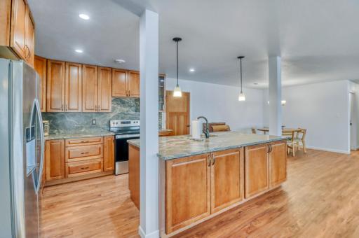 21768 Floyd Lake Dr, Detroit Lakes, MN 56501