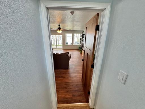 21768 Floyd Lake Dr, Detroit Lakes, MN 56501
