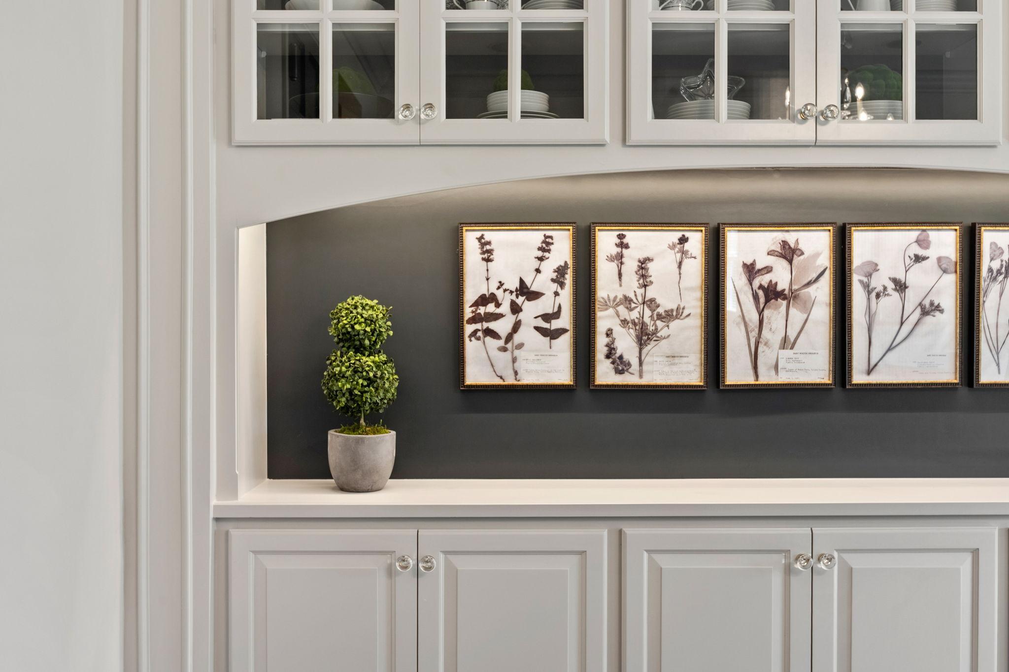 31-web-or-mls-8766 Sherwood Bluff-31.jpg