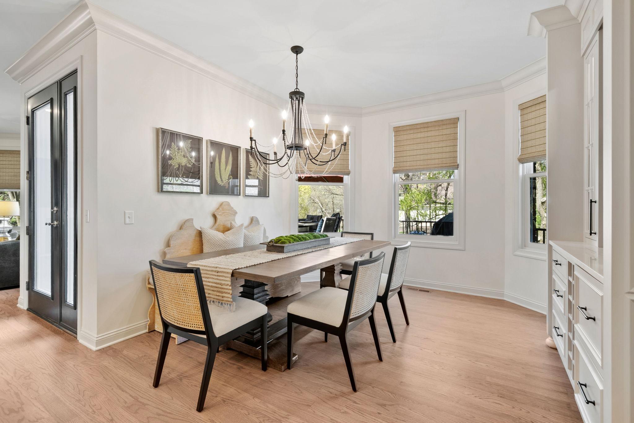 47-web-or-mls-8766 Sherwood Bluff-47.jpg