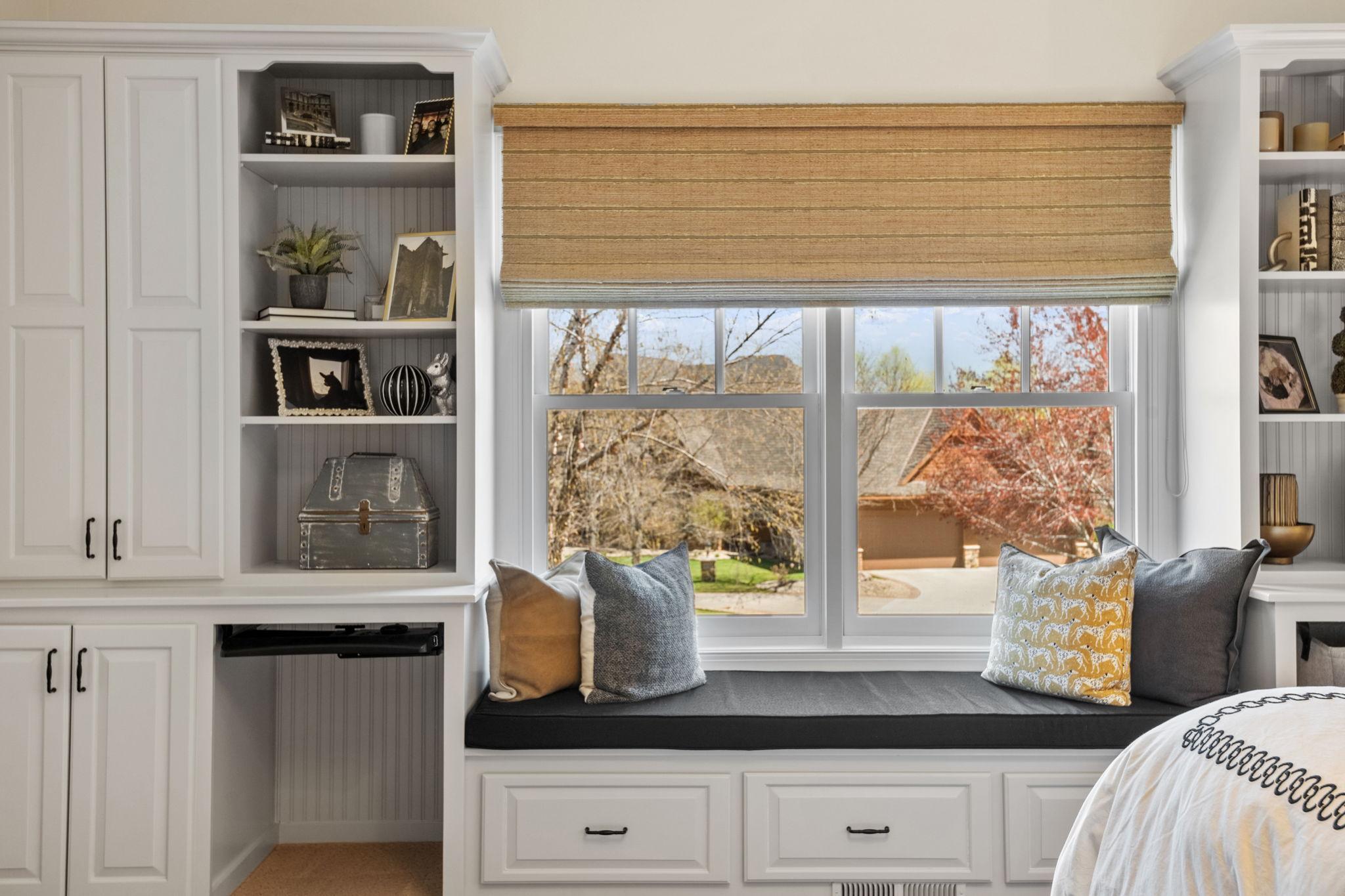 81-web-or-mls-8766 Sherwood Bluff-81.jpg