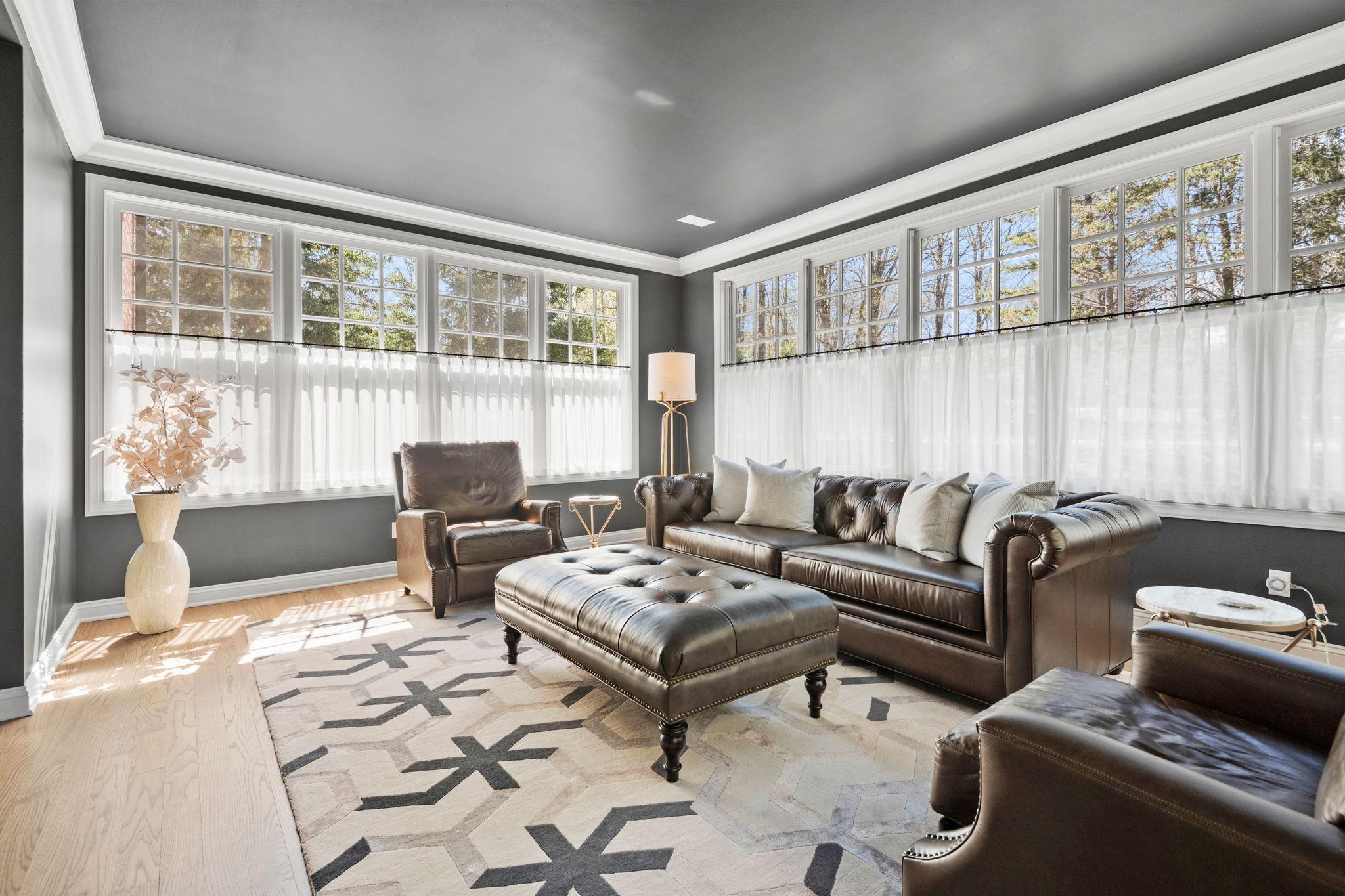 55-web-or-mls-8766 Sherwood Bluff-55.jpg