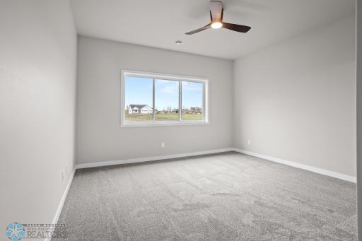 202 NEUMAN Boulevard, Colfax, ND 58018