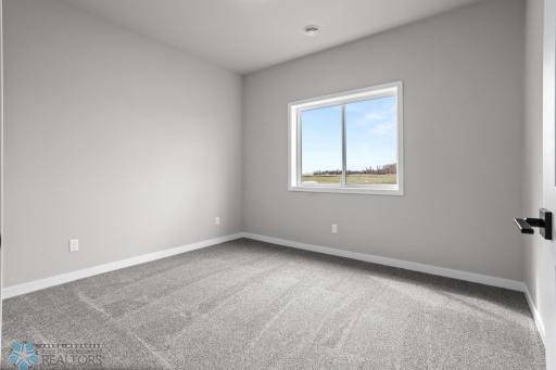 202 NEUMAN Boulevard, Colfax, ND 58018