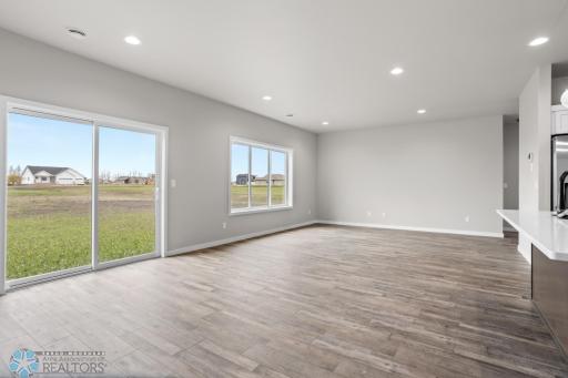 202 NEUMAN Boulevard, Colfax, ND 58018