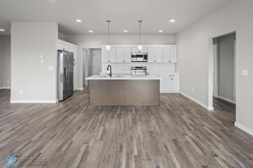 202 NEUMAN Boulevard, Colfax, ND 58018