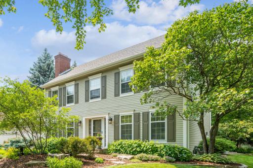 3707 Woodland Trail, Saint Paul, MN 55123