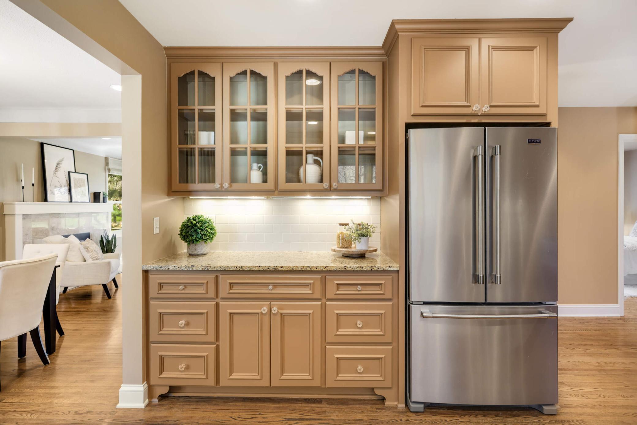 What a great spot to showcase your pretty dishes and glassware