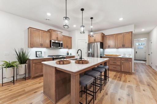 10478 Glenbrook Avenue South, Cottage Grove, MN 55016