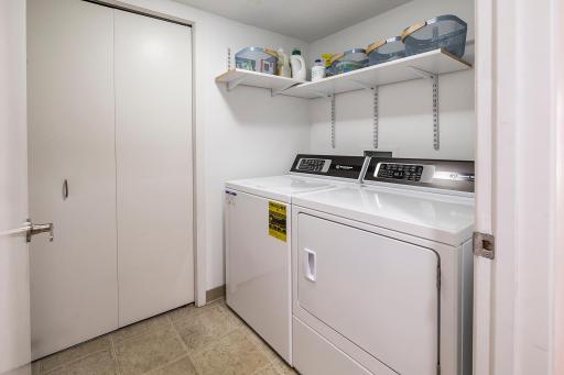 2218 Sherwood Court, Hopkins, MN 55305