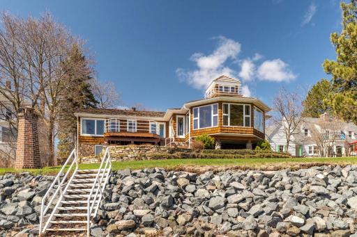 5904 London Road, Duluth, MN 55804