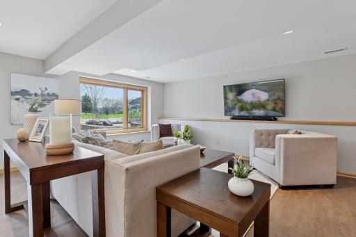2200 Tamarack Drive, Medina, MN 55356