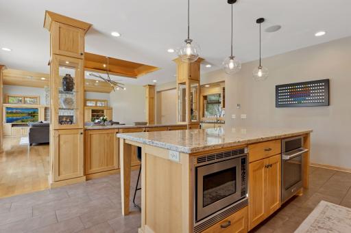 2200 Tamarack Drive, Medina, MN 55356