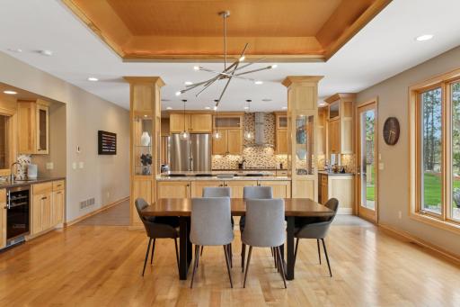 2200 Tamarack Drive, Medina, MN 55356