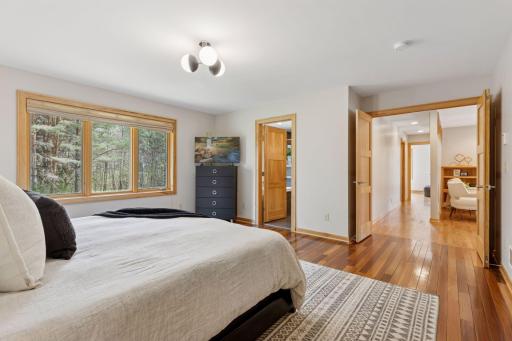 2200 Tamarack Drive, Medina, MN 55356