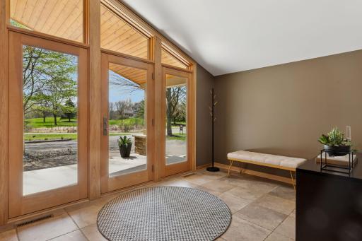 2200 Tamarack Drive, Medina, MN 55356
