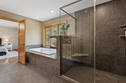2200 Tamarack Drive, Medina, MN 55356