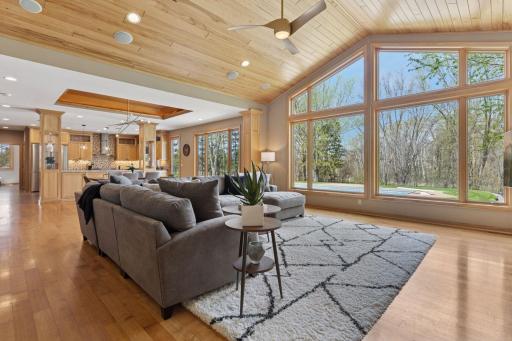 2200 Tamarack Drive, Medina, MN 55356