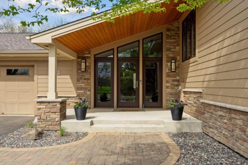 2200 Tamarack Drive, Medina, MN 55356