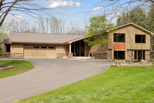 2200 Tamarack Drive, Medina, MN 55356