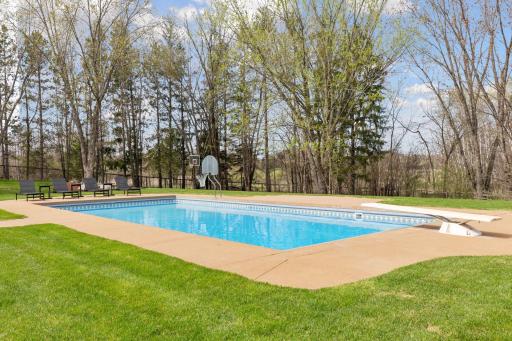 2200 Tamarack Drive, Medina, MN 55356
