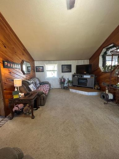 470 Chilgren Avenue, Williams, MN 56686
