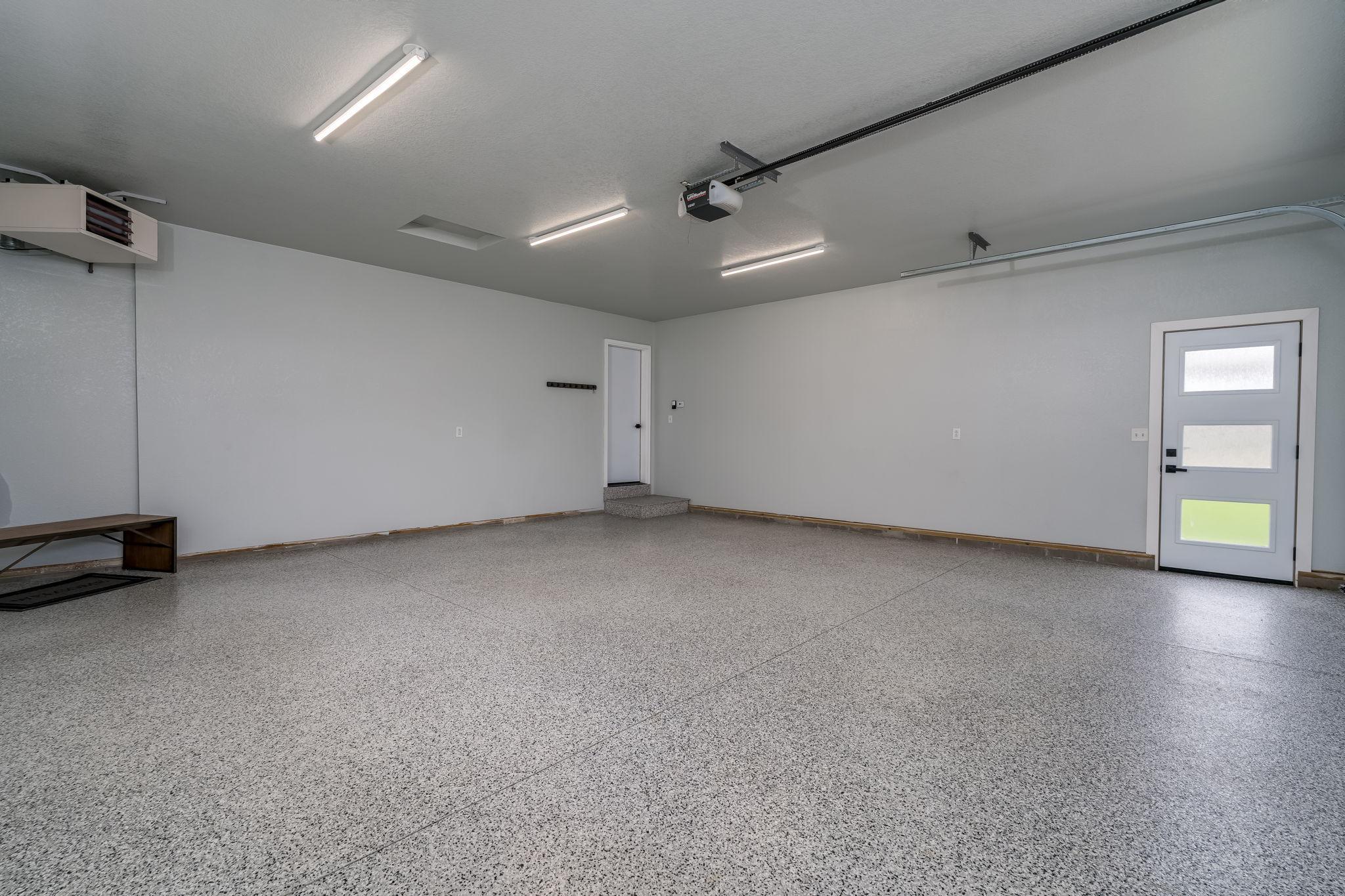 34-web-or-mls-72-balsam-cir.jpg