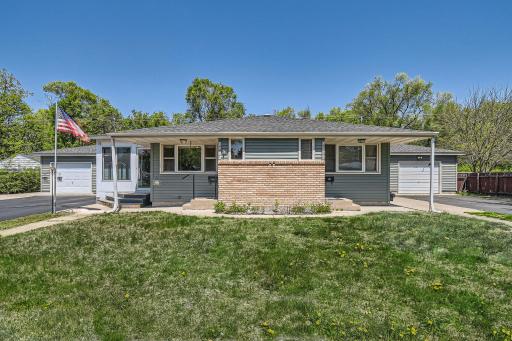 7200-7204 65th Avenue N, Minneapolis, MN 55428
