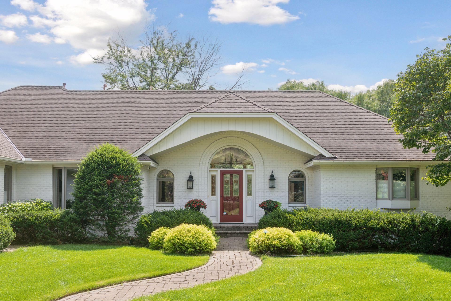 Charming, inviting, and well-maintained home on 5 acreas