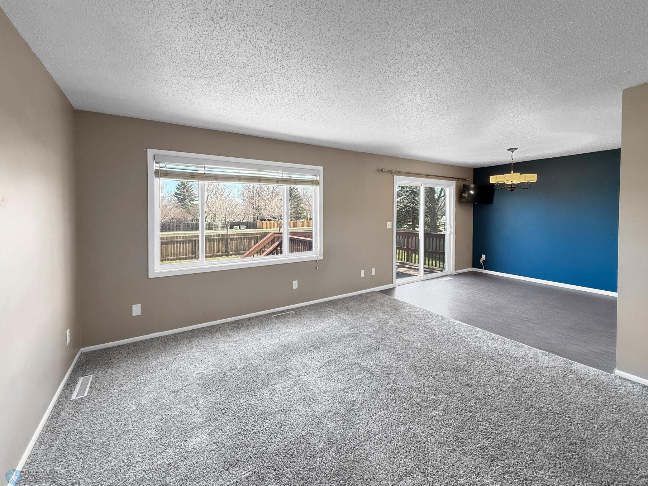 Living/Dining Room
